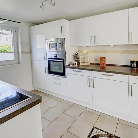 Сasa de vacaciones Fewo1846 - Ostseeflair Komfortables Reihenhaus Mit Zwei Schlafzimmern, Garten Und Terrasse Flensburgo