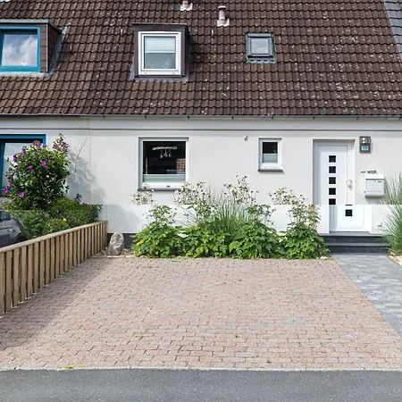 بيت للعطل Fewo1846 - Ostseeflair Komfortables Reihenhaus Mit Zwei Schlafzimmern, Garten Und Terrasse